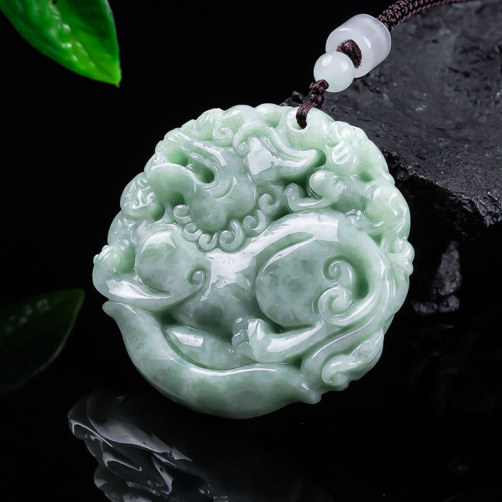 Natural Myanmar Jadeite Pixiu  - Women Accessories To Gift 评论和价格
